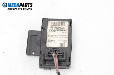 Четец с карта за Renault Scenic II Minivan (06.2003 - 07.2010), № 8200125077