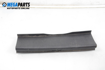 Планка багажник за Volkswagen Passat V Sedan B6 (03.2005 - 12.2010), 4+1 вр., седан