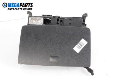 Дисплей навигация за Mercedes-Benz C-Class Estate (S204) (08.2007 - 08.2014), № A2048204097