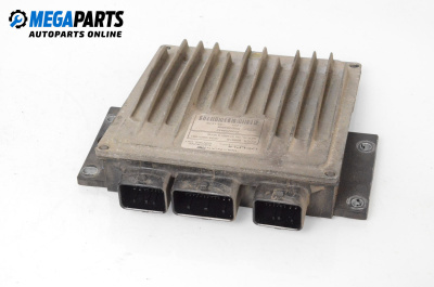 Компютър двигател за Renault Megane II Hatchback (07.2001 - 10.2012) 1.5 dCi (BM0F, CM0F), 82 к.с., № 8200259832