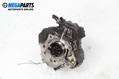 Вакуум помпа за Volvo V70 II Estate (11.1999 - 12.2008) 2.4 D5, 163 к.с.