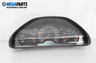 Километраж за Mercedes-Benz E-Class Estate (S210) (06.1996 - 03.2003) E 300 T Turbo-D (210.225), 177 к.с.