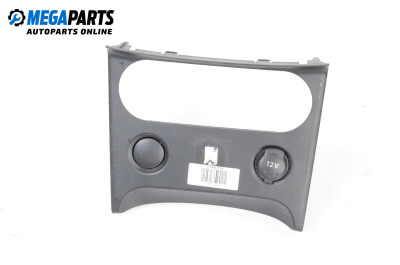 Централна конзола за Nissan Qashqai I SUV (12.2006 - 04.2014)