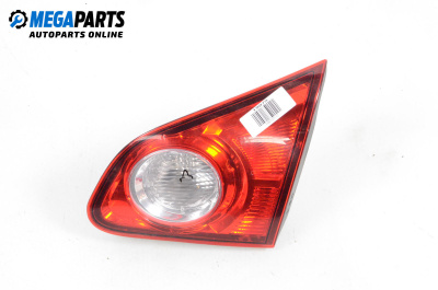 Вътрешен стоп за Nissan Qashqai I SUV (12.2006 - 04.2014), джип, позиция: дясна
