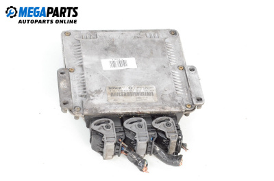 Компютър двигател за Renault Laguna II Hatchback (03.2001 - 12.2007) 2.2 dCi (BG0F), 150 к.с., № 0281010810