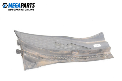 Кора под чистачки за Nissan Primera Hatchback III (01.2002 - 06.2007), 4+1 вр., хечбек