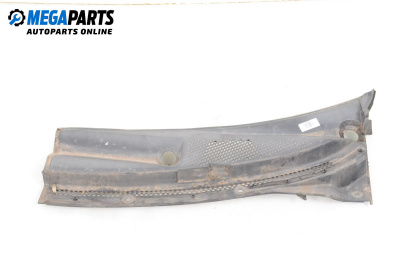 Кора под чистачки за Nissan Primera Hatchback III (01.2002 - 06.2007), 4+1 вр., хечбек