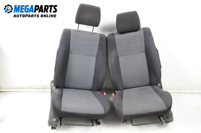 Комплект салон за Suzuki Grand Vitara II SUV (04.2005 - 08.2015), 2+1 вр.