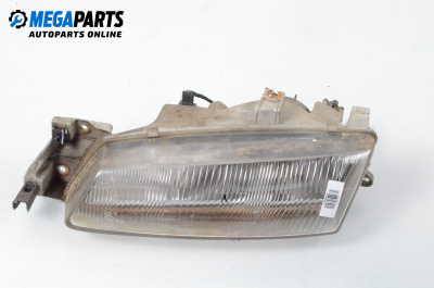 Фар за Kia Sephia Hatchback (01.1995 - 10.1997), хечбек, позиция: лява