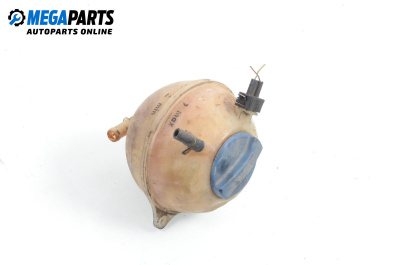 Казанче за антифриз за Volkswagen Passat II Variant B3, B4 (02.1988 - 06.1997) 1.8, 90 к.с.