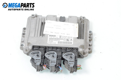 Компютър двигател за Citroen C4 Hatchback I (11.2004 - 12.2013) 1.6 HDi, 109 к.с., № 9662213180