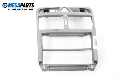 Централна конзола за Peugeot 307 Hatchback (08.2000 - 12.2012)