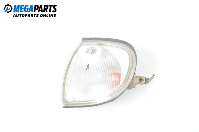 Мигач за Nissan Serena Minivan (06.1991 - 09.2001), товарен, позиция: лява