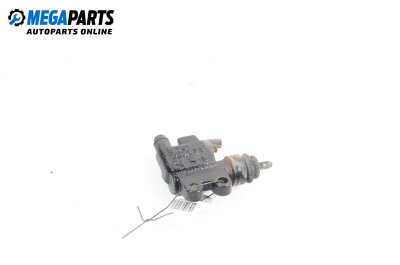 Долна помпа за съединител за Nissan Almera TINO (12.1998 - 02.2006)