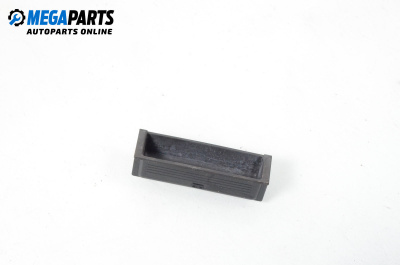 Пепелник за BMW 3 Series E46 Sedan (02.1998 - 04.2005)