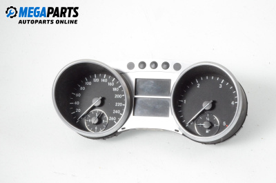 Километраж за Mercedes-Benz M-Class SUV (W164) (07.2005 - 12.2012) ML 320 CDI 4-matic (164.122), 224 к.с., № A251 440 52 11