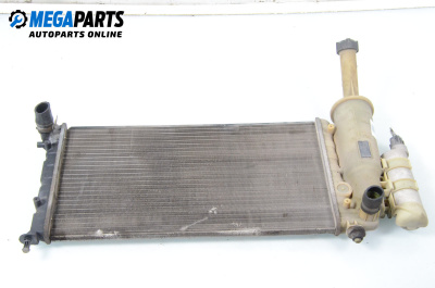 Воден радиатор за Fiat Punto Hatchback II (09.1999 - 07.2012) 1.2 60 (188.030, .050, .130, .150, .230, .250), 60 к.с.