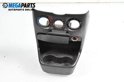 Централна конзола за Fiat Punto Hatchback II (09.1999 - 07.2012)