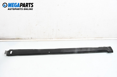 Праг за Volkswagen Passat V Sedan B6 (03.2005 - 12.2010), 4+1 вр., седан, позиция: лява