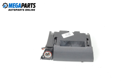 Пепелник за Volkswagen Touran Minivan I (02.2003 - 05.2010)