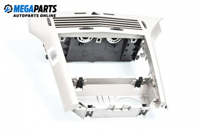 Централна конзола за Opel Astra H Hatchback (01.2004 - 05.2014)
