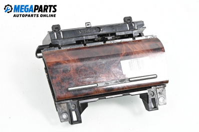 Пепелник за Audi A4 Avant B6 (04.2001 - 12.2004)
