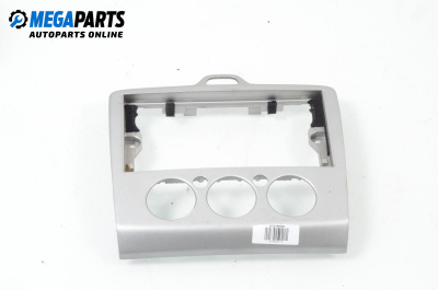 Централна конзола за Ford Focus II Estate (07.2004 - 09.2012)