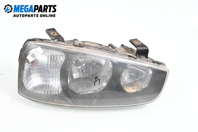 Фар за Hyundai Elantra Hatchback (06.2000 - 07.2006), хечбек, позиция: дясна