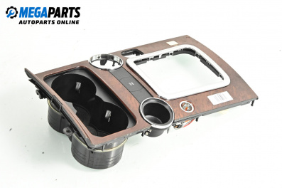 Централна конзола за Volkswagen Touareg SUV I (10.2002 - 01.2013)