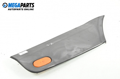 Външни лайсни за Mercedes-Benz Sprinter 3,5-t Box (906) (06.2006 - 02.2018), товарен, позиция: дясна