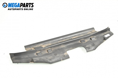 Кора над радиатор за Nissan Primera Hatchback III (01.2002 - 06.2007), 4+1 вр., хечбек