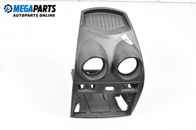 Централна конзола за Ford Fiesta V Hatchback (11.2001 - 03.2010)