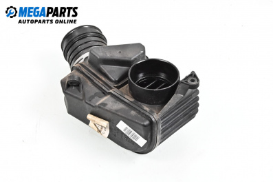 Въздуховод за Mercedes-Benz C-Class Sedan (W204) (01.2007 - 01.2014) C 180 Kompressor (204.044, 204.045), 156 к.с.