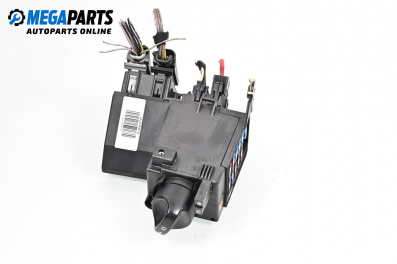 Ключ светлини  за Mercedes-Benz E-Class Sedan (W210) (06.1995 - 08.2003)