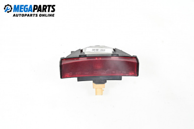 Трети стоп за Nissan Primera Sedan III (01.2002 - 06.2007), седан