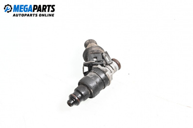 Дюза бензин за Audi A6 Sedan C4 (06.1994 - 10.1997) 2.6, 150 к.с.