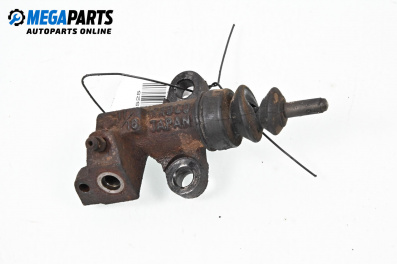 Долна помпа за съединител за Nissan Almera I Hatchback (07.1995 - 07.2001)