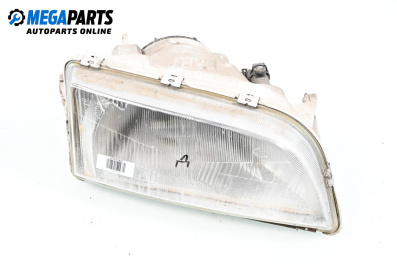 Фар за Volvo V40 Estate (07.1995 - 06.2004), комби, позиция: дясна