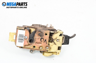 Брава на врата за Ford Focus I Sedan (02.1999 - 12.2007), позиция: предна, лява