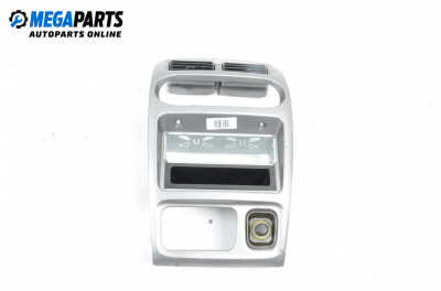 Централна конзола за Daihatsu Sirion Hatchback I (04.1998 - 04.2005)