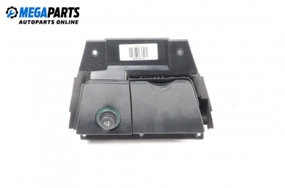 Пепелник за Citroen Xsara Coupe (01.1998 - 04.2005)