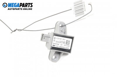 Сензор airbag за Mercedes-Benz C-Class Estate (S204) (08.2007 - 08.2014), № A 204 821 06 51