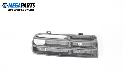 Решетка в броня за Volkswagen Golf IV Hatchback (08.1997 - 06.2005), хечбек, позиция: предна