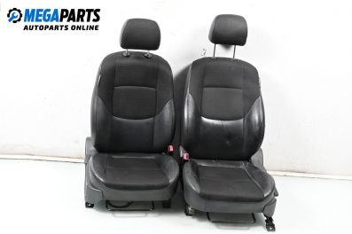 Комплект салон за Hyundai i30 Combi I (10.2007 - 06.2012), 4+1 вр.