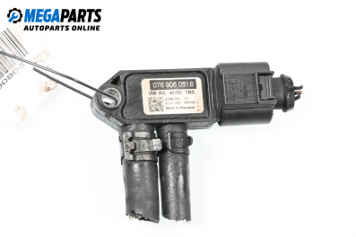Сензор за налягане в изпускателната система за Volkswagen Passat V Variant B6 (08.2005 - 11.2011), № 076 906 051В