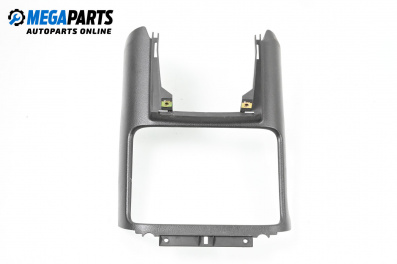 Централна конзола за Nissan X-Trail I SUV (06.2001 - 01.2013)