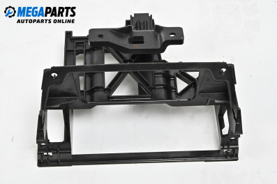 Централна конзола за BMW 3 Series E90 Touring E91 (09.2005 - 06.2012)
