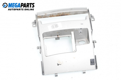 Централна конзола за Mitsubishi Colt Plus (08.2004 - ...)