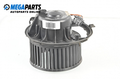 Вентилатор парно за Volkswagen Passat VI Variant B7 (08.2010 - 12.2015)