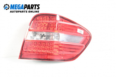 Стоп за Mercedes-Benz M-Class SUV (W164) (07.2005 - 12.2012), джип, позиция: дясна